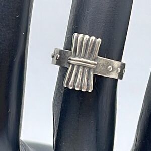Vintage Camp Fire Girl Wood Gatherer ring size 3